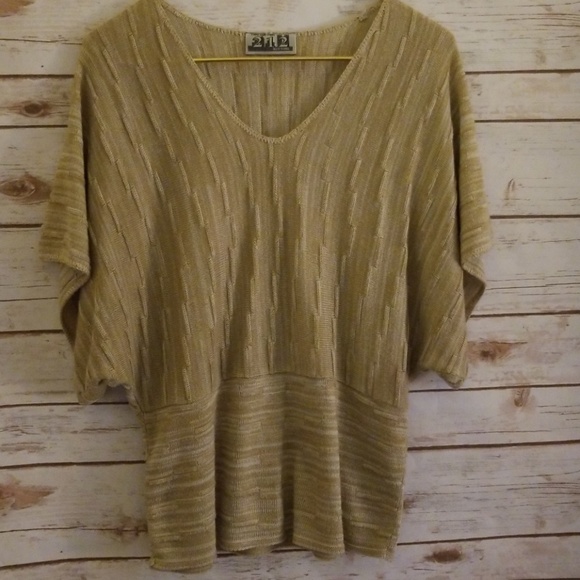 212 New York Tops - 212 New York Knit Top